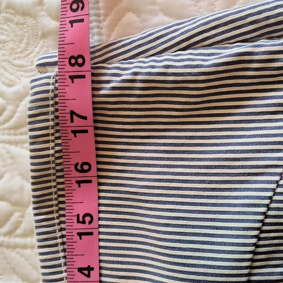 NWT 7th Ave Ny & Co Blue and white striped seersucker Pencil skirt sz: 18 - Picture 9 of 16